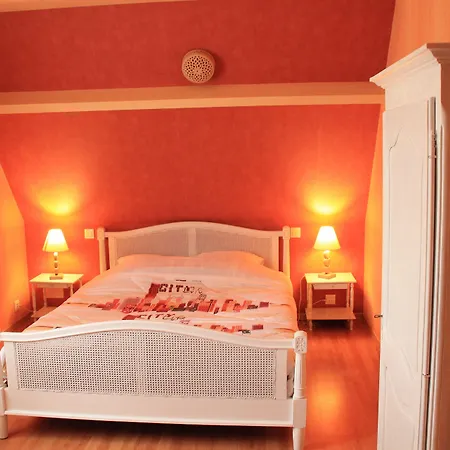 Le Mesnil-3 Mesnil-Follemprise